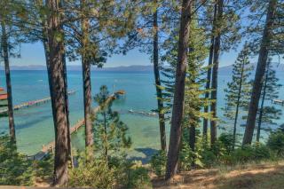 Rubicon Bay Lakefront by Tahoe Getaways - 4BR with Bonus Room, Private Pier, Buoy & Beach Access - 4