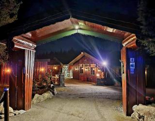 Cabin Room on DaVita Ranch - - 2
