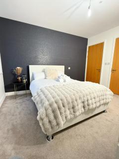 Auracasa 2 bed O2 Canning suite - London - 6