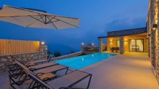 Villa TEPE - - 1