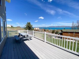 Lake View Cabin New Flooring and Roku TV - Garden City - 8