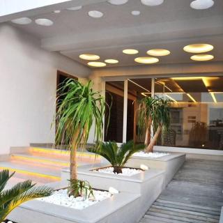 Luxueux appartement meublé bien équipé avec accès piscine et salle de sport - Nabeul - 0