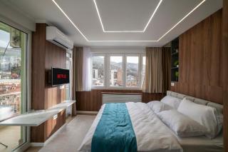 Lux Apartment Sara - Top Location & Stunning View - Sarajevo - 7