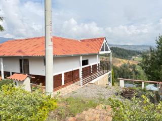 Chalet Familiar Delpilar, Full equipado, zona de Jacuzzi! - Sogamoso - 6