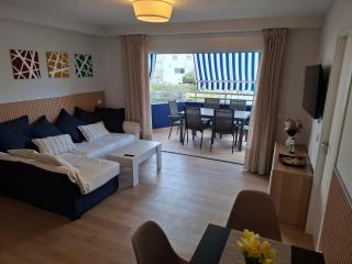 EXCLUSIVO FAMILIAS - Apartamento de 3 habitaciones completamente renovado - Playa de Gandia - 0