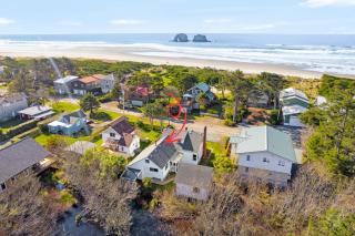 Breaker Ave Beach Cottage Pet Friendly - 0