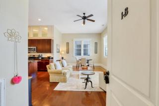 New listing - Beautiful Habersham Home - 5