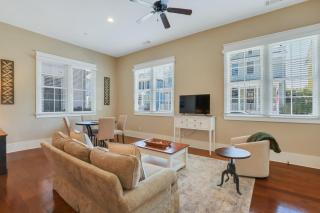 New listing - Beautiful Habersham Home - 2