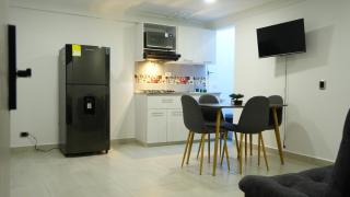 Apartamento Tranquilo cercano a la Estación Floresta - Medellín - 1