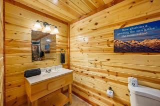 Cliffhanger - Sevierville - 8