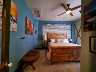 A Charming Mountain Getaway in Historic Como - 3