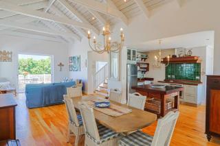 Nautilus on Grotto Beach - heated pool - Hermanus - 3