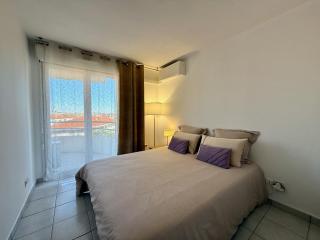 Elegant Apartment with Private Pool, Parking & 5min to beach - Antibes - 8