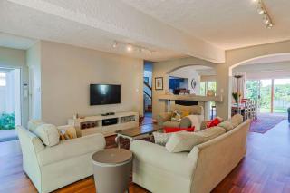245 on 10th - Pet friendly, inverter, at the beach - Hermanus - 2