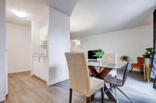Inviting 1BR on Rene Levesque - Montréal - 5