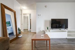 Inviting 1BR on Rene Levesque - Montréal - 3