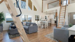 Modern Mountain House with Amazing Views and Hot Tub - Lake Junaluska - 0