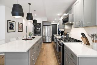HostWise Stays - The Palo - No Stairs, Mexican War Streets, Family Friendly - Pittsburgh - 3