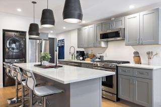 HostWise Stays - The Palo - No Stairs, Mexican War Streets, Family Friendly - Pittsburgh - 2