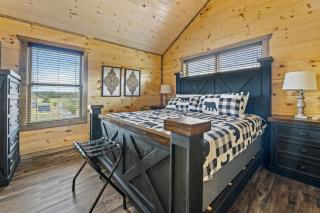 Smoky Oasis, Hot Tub, Luxury Sauna, Fire Pit, Arcade Games, Prime Location - Sevierville - 2
