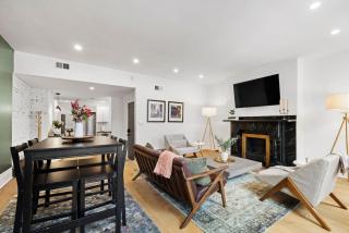 HostWise Stays - The Palo - Stylish War Streets Retreat, Highly Walkable - Pittsburgh - 3