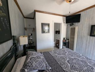 Squaw Valley Motel Room 4 - Squaw Valley - 9