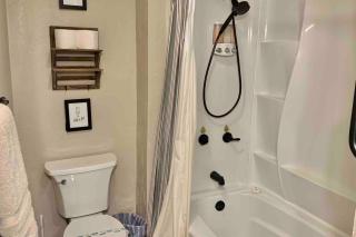 The Modern Blue- Walk to Downtown Prescott - 1