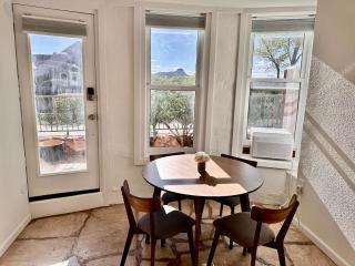 1900 Suite Downtown Views pet friendly - Prescott - 9