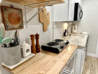 Downtown Urban Hideaway New Listing - Prescott - 4
