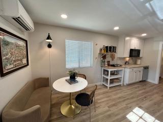 Downtown Urban Hideaway New Listing - Prescott - 3