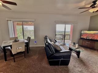 Comfy Mountain Side Stay - Incredible Views - 2