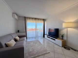 Elegant Apartment with Private Pool, Parking & 5min to beach - Antibes - 9