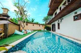 Starloka Saba Bali Hotel - Blahbatu - 0