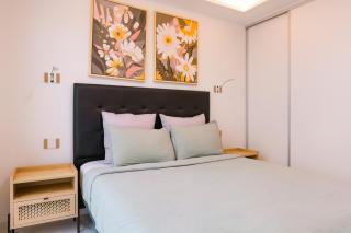 Duplex with Ocean Views - Garden City Apartments - - 8
