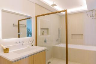 Palms La Union - Ocean view King Suite Room - 3