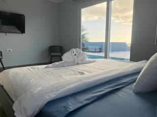 The Cave Beach House - 6