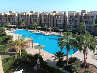 Ain Sokhna- Lovely Challet w garden overlooking pool - Ain Sokhna - 8