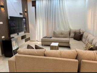 شقه مفروشة ذات اطلالة جميلة ومكان هادئ - 4