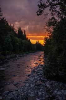 Rusty Bridge River Lodge - Hot tub - Fireplace - Firepit - 8