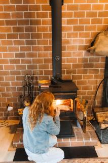 Retro A-Frame Cabin - Hot tub Firepit & Fireplace - Skykomish - 4