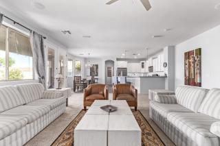 4 bdrm w heated pool close to state farm stadium - Glendale - 0