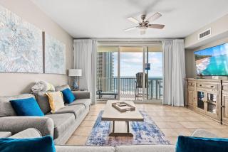 Spacious 2-Bedroom Condo Beachfront Resort! By Dolce Vita Getaways PCB! - Panama City Beach - 0