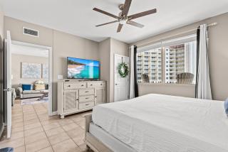 Spacious 2-Bedroom Condo Beachfront Resort! By Dolce Vita Getaways PCB! - Panama City Beach - 6