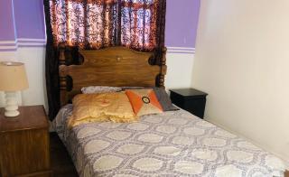 Earth Tone Suites - Pickering - 1