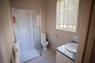 Drummond Living Spacious 3BR Home in Town - 2