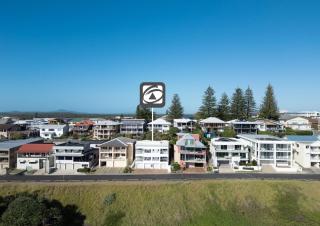 Avalon 4 - Yamba - 7