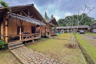 RedDoorz at RCK Megamendung Puncak - Puncak - 8