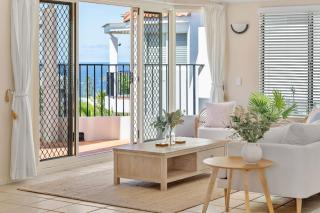 9 Parkshores - Enjoy an Escape in the Perfect Penthouse Apartment - Sunshine Beach - 0