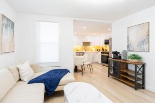 Modern East Boston 2 Bed 2 Bath - Boston - 5