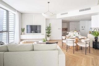 Frank Porter - Torch Tower - 6